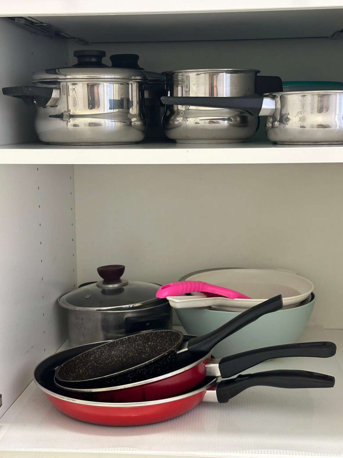 SE ALQUILA DESDE  1.2.26  HASTA 30.4.26 Y DESDE 1/9/2026-30/6/2027 BONITO ESTUDIO EN EL CENTRO DE TORREMOLINOS .