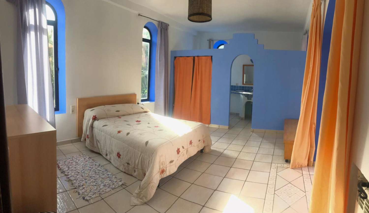 Se alquilla desde Marzo 2026 a Diciembre 2026 bonita villa independiente con vistas al mar  muy privada cerca de Benalmadena Pueblo