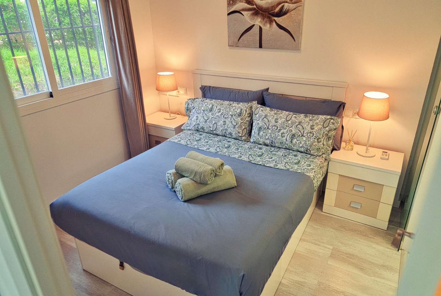 SE ALQUILA DESDE  1.9.26-15.6.27 BONITO APARTAMENTO A 100 METROS DE LA PLAYA EN BENALMÁDENA