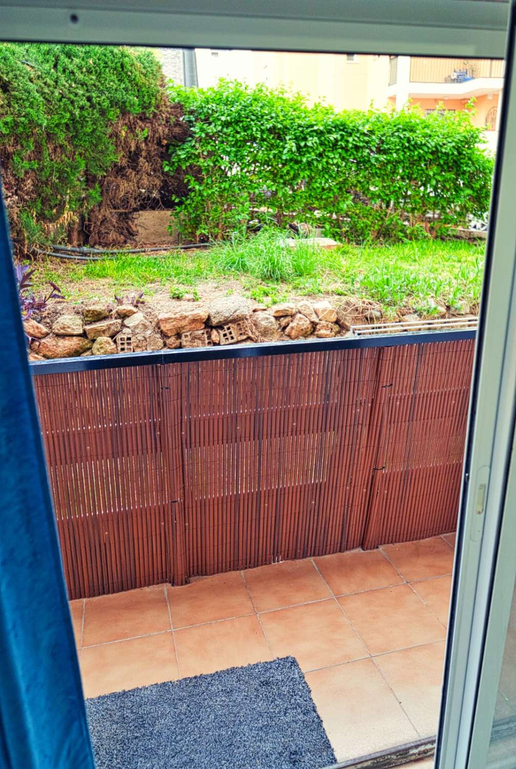 SE ALQUILA DESDE  1.9.26-15.6.27 BONITO APARTAMENTO A 100 METROS DE LA PLAYA EN BENALMÁDENA