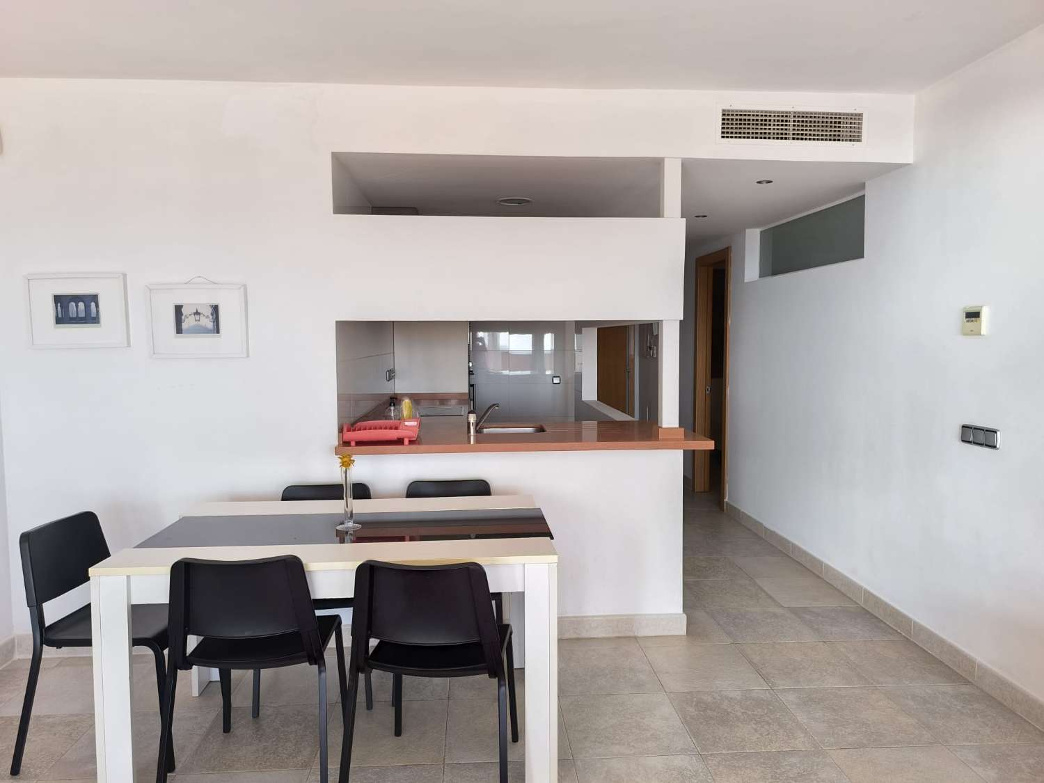 LARGA TEMPORADA SE ALQUILA  DESDE AHORA  BONITO  APARTAMENTO CON VISTAS AL MAR  EN ALTOS DEL HIGUERON