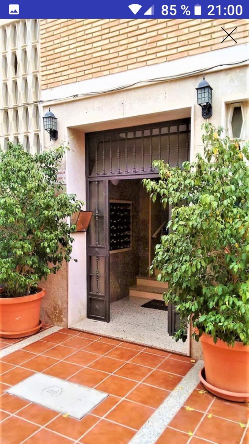 SE VENDE  APARTAMENTO CON VISTAS AL MAR A 50METROS DE LA PLAYA EN BENALMADENA