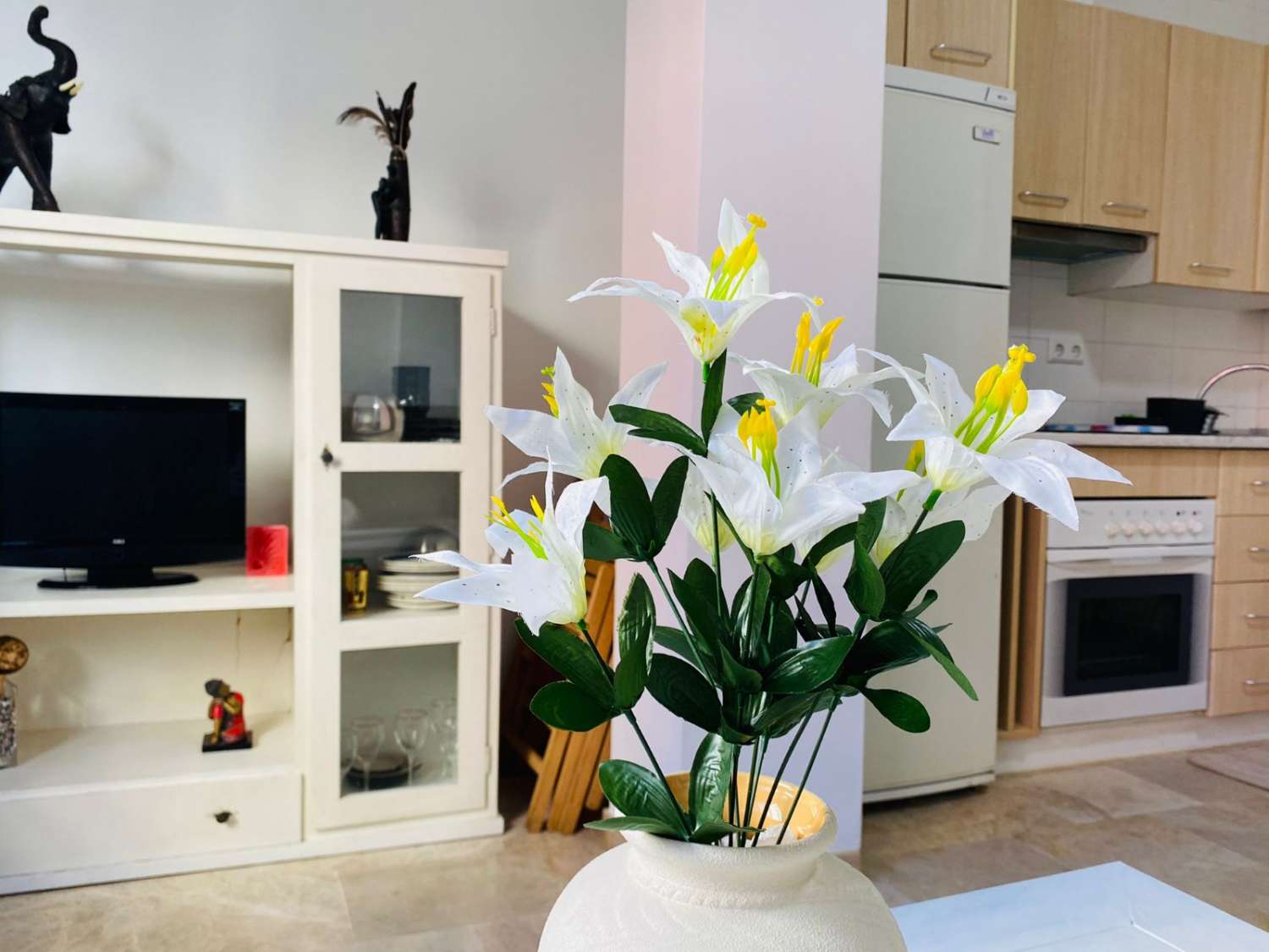 Se alquila desde  ahora  - 31/05/2026 y desde 1.9.26-31-5-27   bonito apartamento en  Benalmádena.