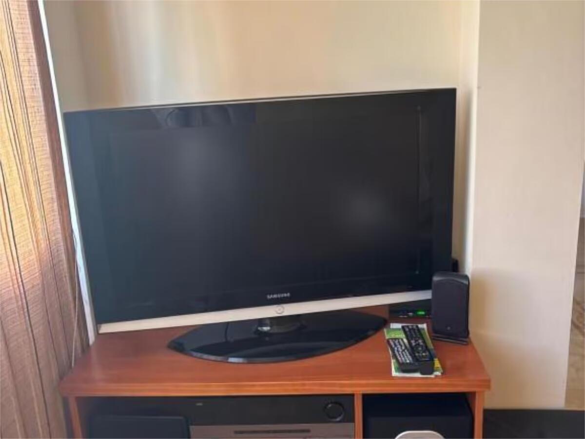 SE VENDE BONITO APARTAMENTO CON LICENCIA TURISTICA EN EL CENTRO DE FUENGIROLA