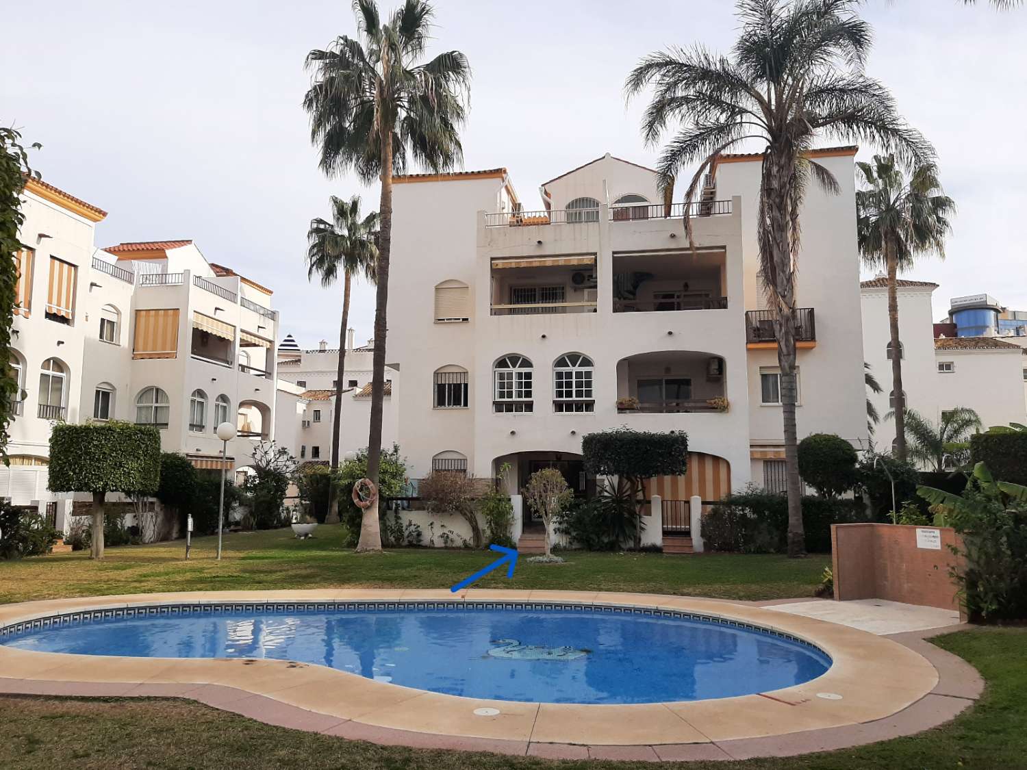 SE ALQUILA BONITO APARTAMENTO EN PLANTA  BAJA DESDE AHORA HASTA 30.6.26 Y DESDE   1.9.26 -30.-6.27 ENBENALMADENA