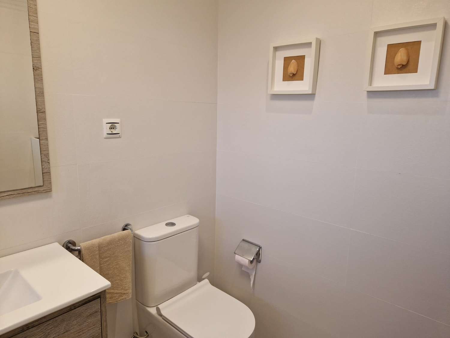 SE ALQUILA BONITO ATICO DESDE AHORA -15.6.26 Y DESDE 1.10.26-15.6.27 EN MIJAS