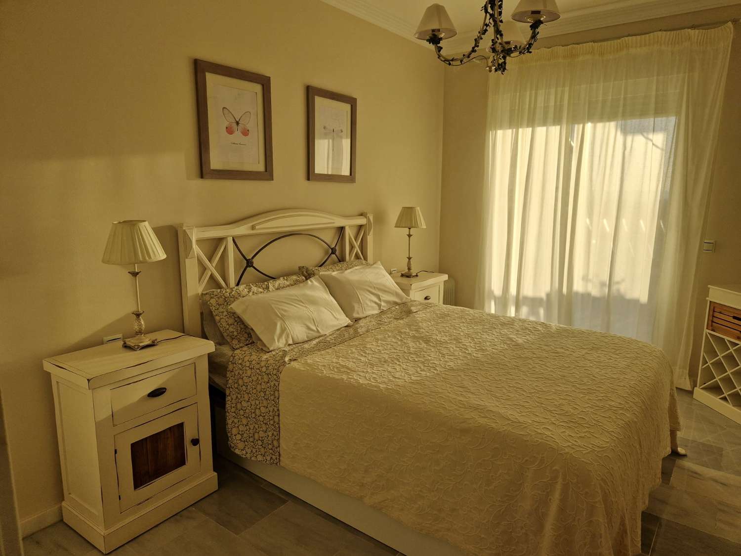 SE ALQUILA BONITO ATICO DESDE AHORA -15.6.26 Y DESDE 1.10.26-15.6.27 EN MIJAS