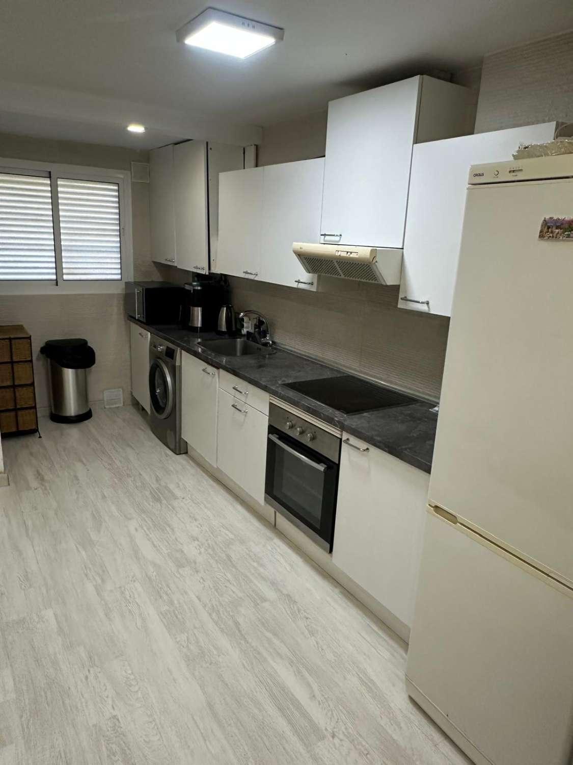 Se vende magnifico apartamento con vistas al mar a 3 minutos de la playa – Benalmádena