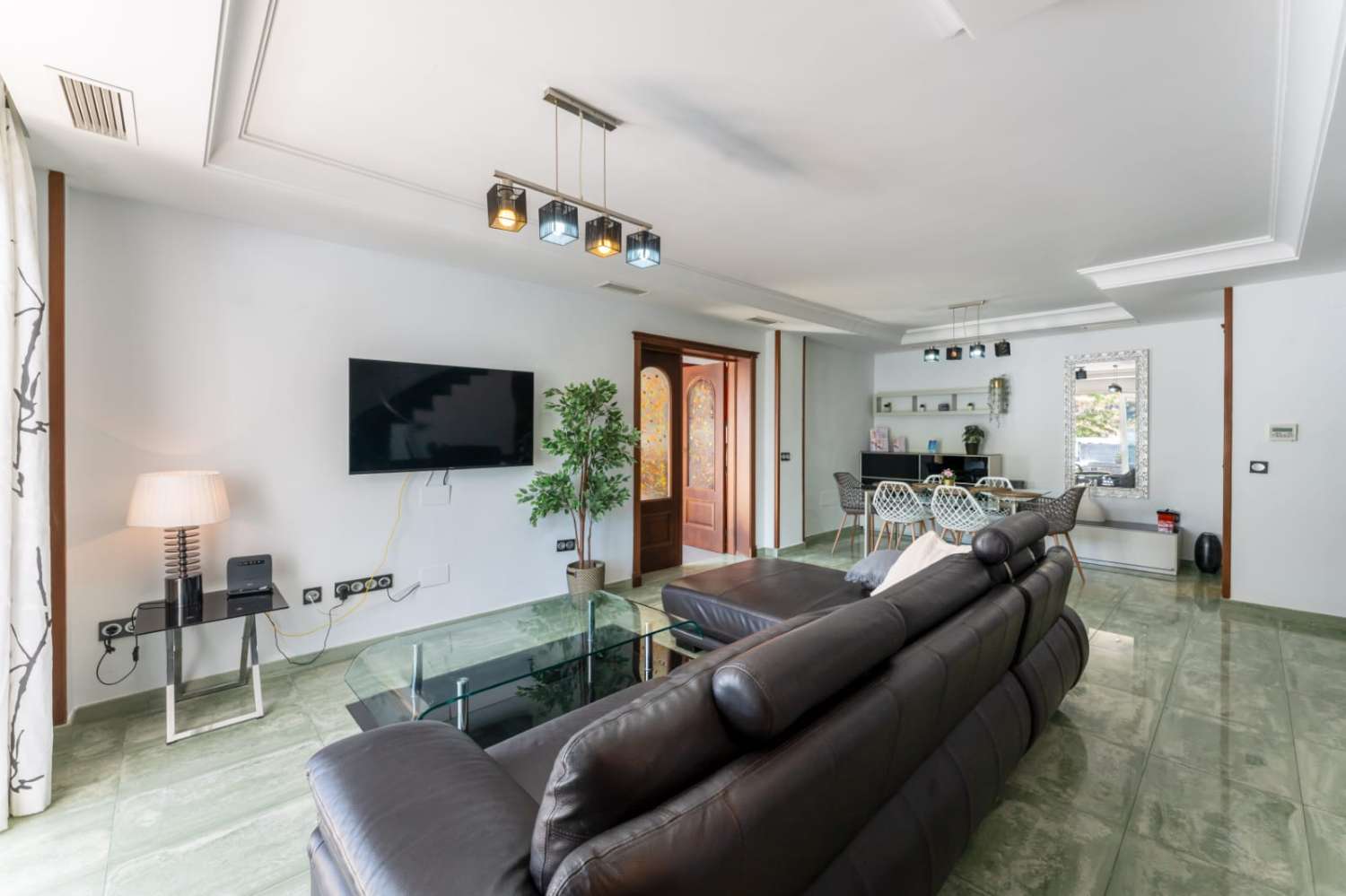 SE ALQUILA CHALET PAREADO EN CORTIJO DE TORREQUEBRADA (BENALMADENA)