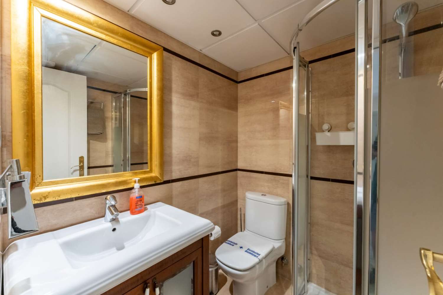 SE ALQUILA CHALET PAREADO EN CORTIJO DE TORREQUEBRADA (BENALMADENA)