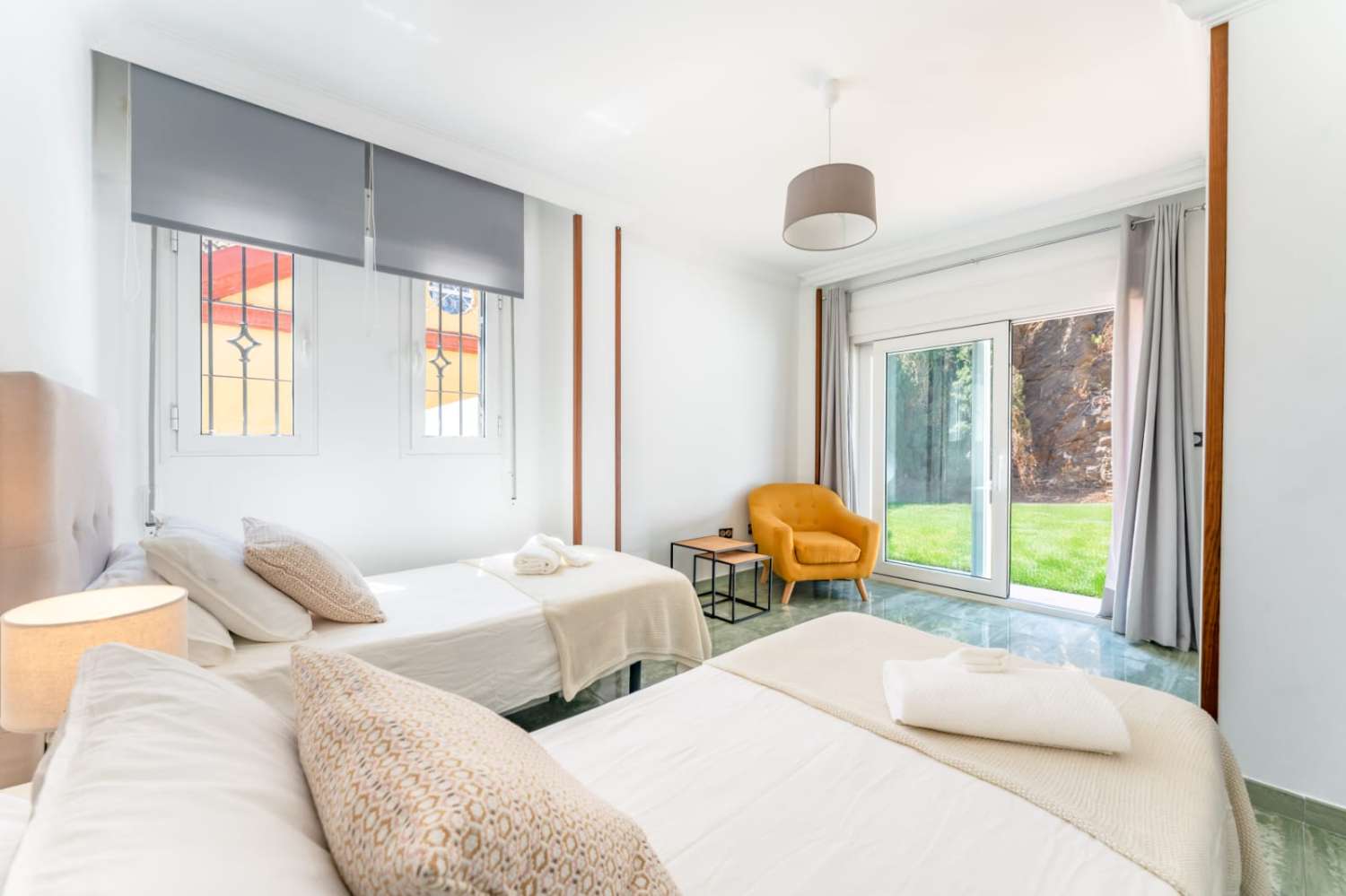 SE ALQUILA CHALET PAREADO EN CORTIJO DE TORREQUEBRADA (BENALMADENA)