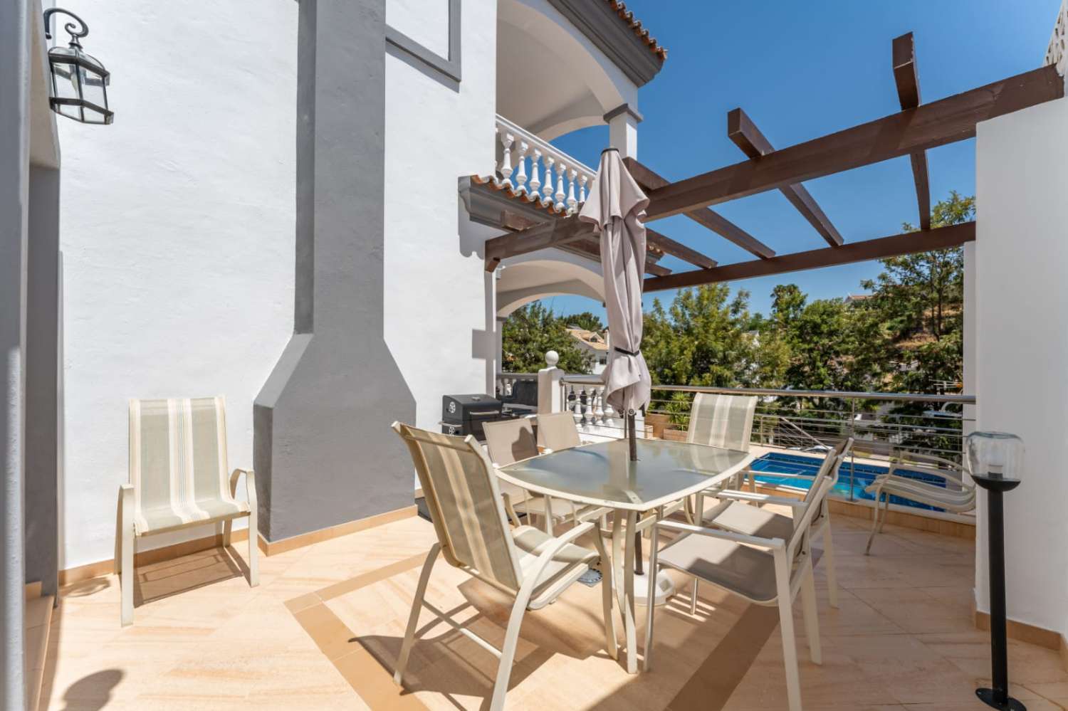 SE ALQUILA CHALET PAREADO EN CORTIJO DE TORREQUEBRADA (BENALMADENA)