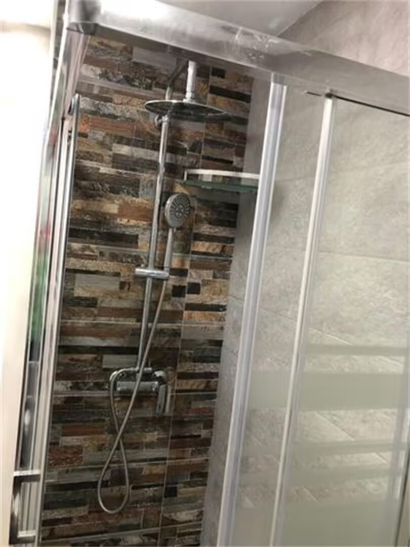 SE ALQUILA POR LARGA TEMPORADA DESDE 1.10.26  ESTUDIO  EN BENALMADENA COSTA.