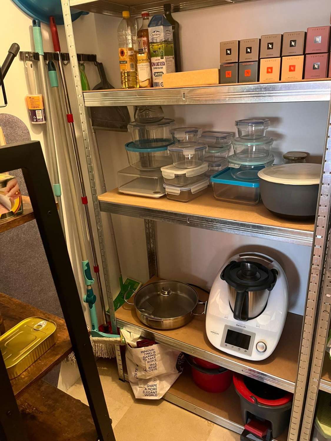 Se  alquila  por LARGA TEMPORADA  Con o Sin Muebles precioso Aticocon vistas al mar  en Playamar (Torremolinos)