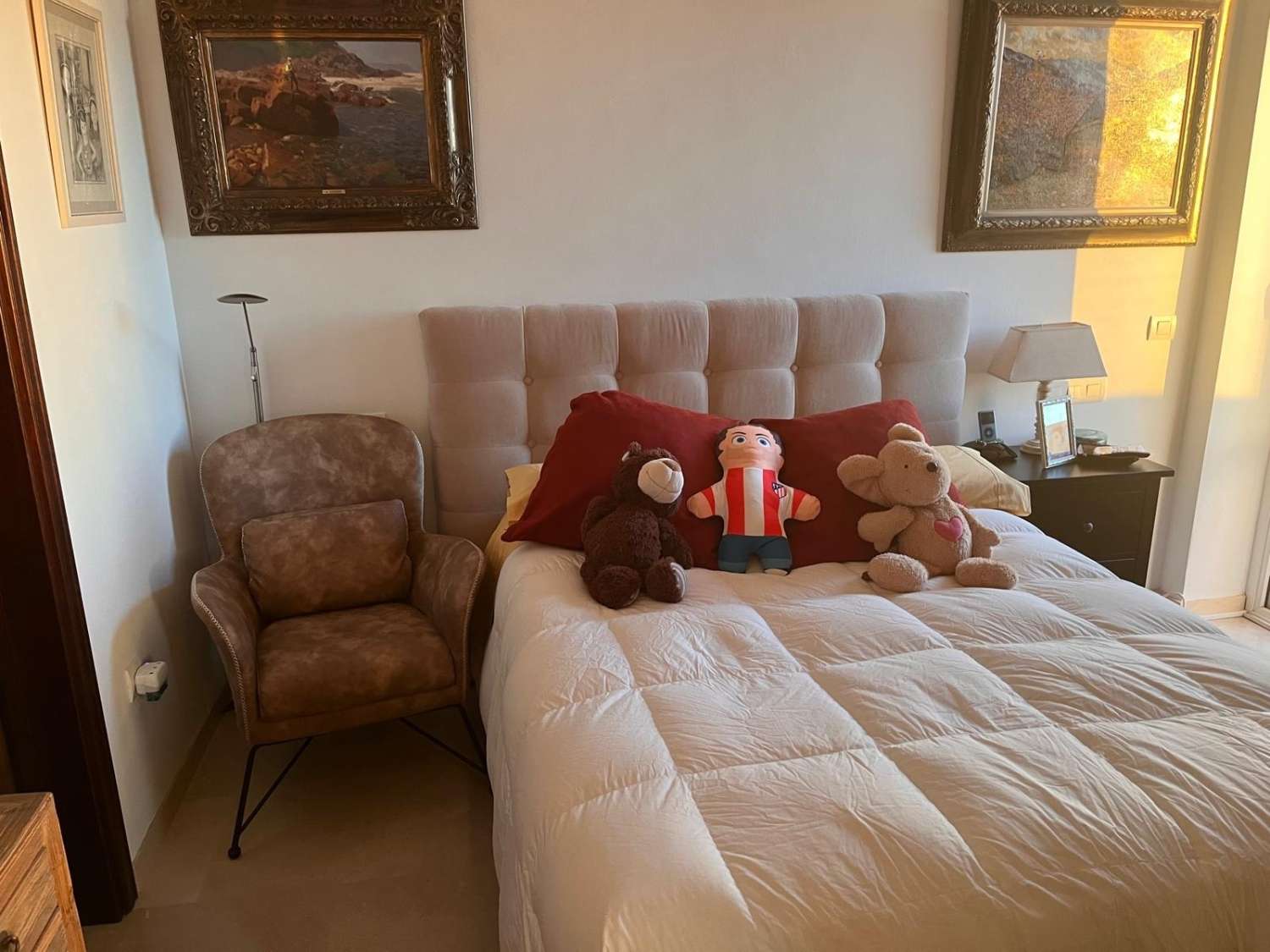 Se  alquila  por LARGA TEMPORADA  Con o Sin Muebles precioso Aticocon vistas al mar  en Playamar (Torremolinos)