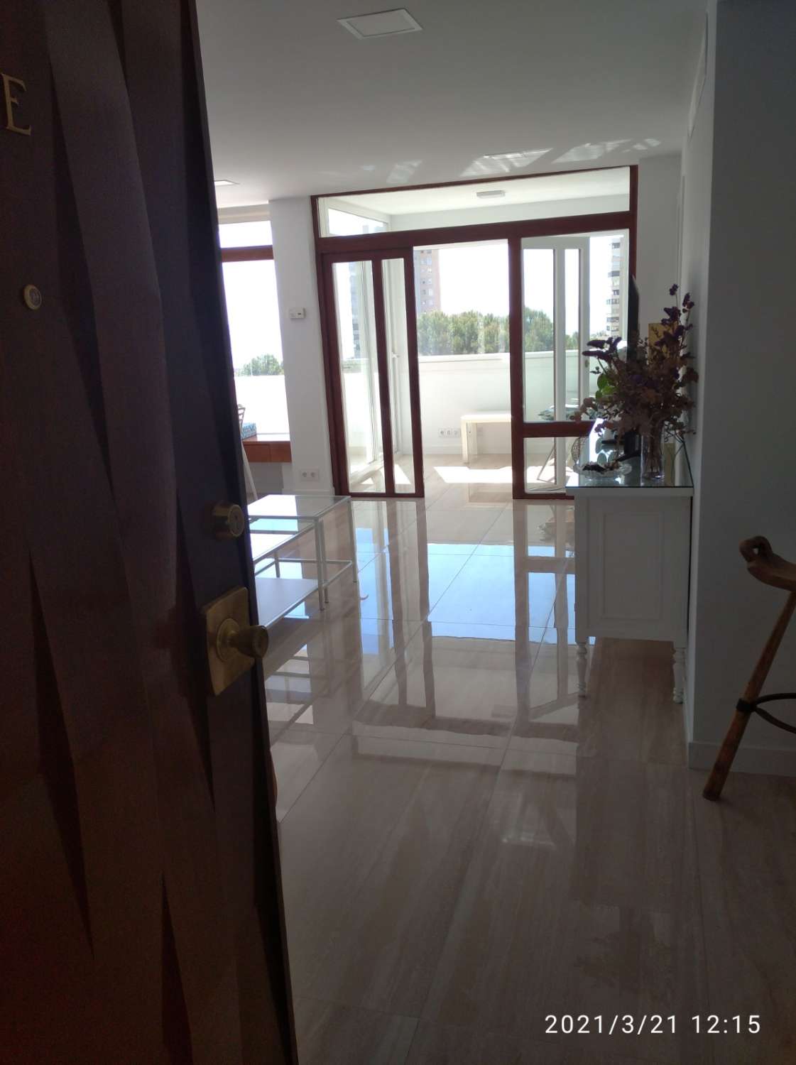 SE ALQUILA DESDE 7.4.26 - 30.6.26  Y DESDE 1..9.26-30.6.27 BONITO APARTAMENTO CON VISTAS AL MAR EN PLAYAMAR (TORREMOLINOS)