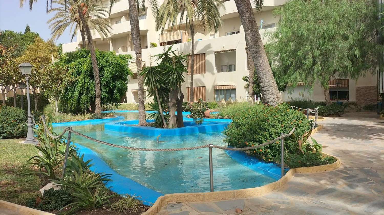 Se alquila piso con vistas frontales al mar desde ahora hasta 15.06.2026 Y desde 15/09/2026 hasta 15/06/2027 bonito apartamento en Benalmadena Costa