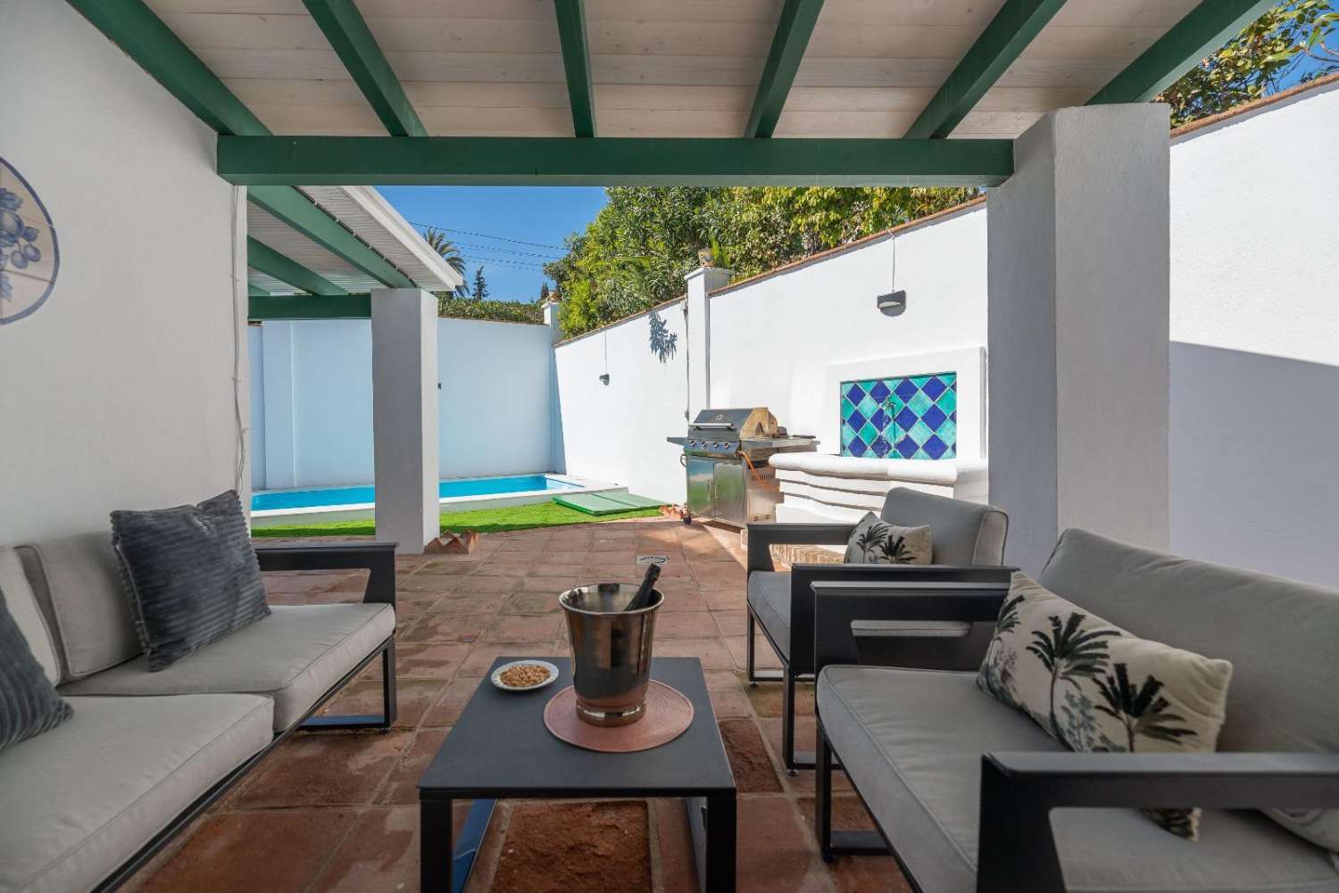 SE VENDE MAGNIFICA VILLA EN NUEVA ANDALUCIA (MARBELLA)