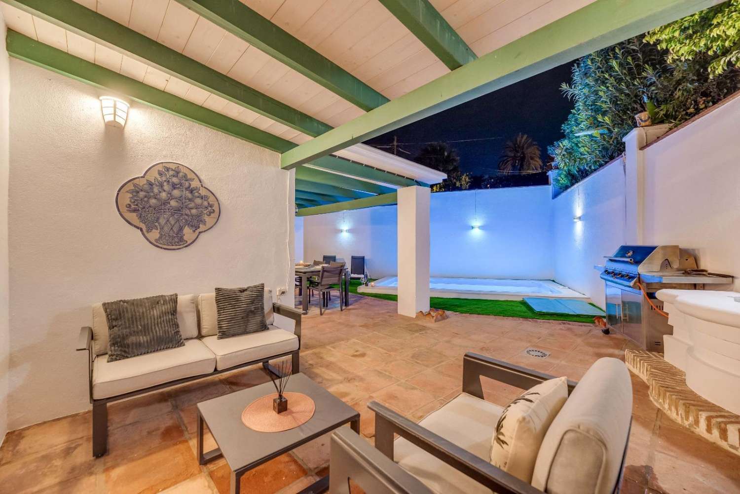 SE VENDE MAGNIFICA VILLA EN NUEVA ANDALUCIA (MARBELLA)