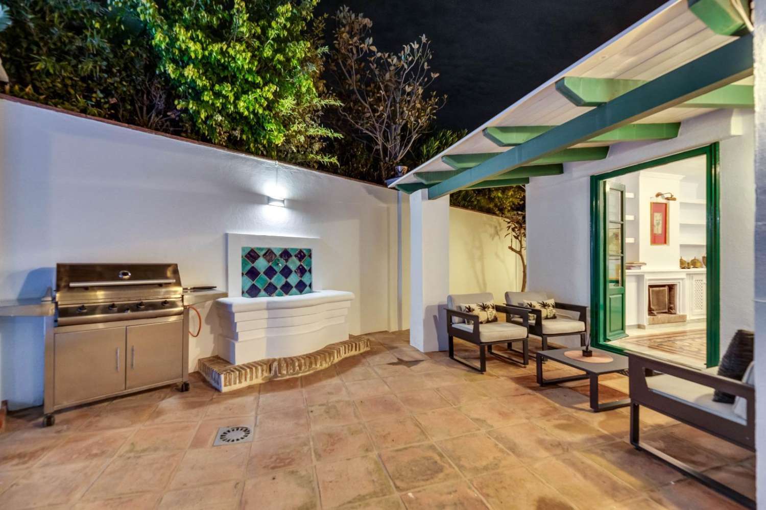 SE VENDE MAGNIFICA VILLA EN NUEVA ANDALUCIA (MARBELLA)