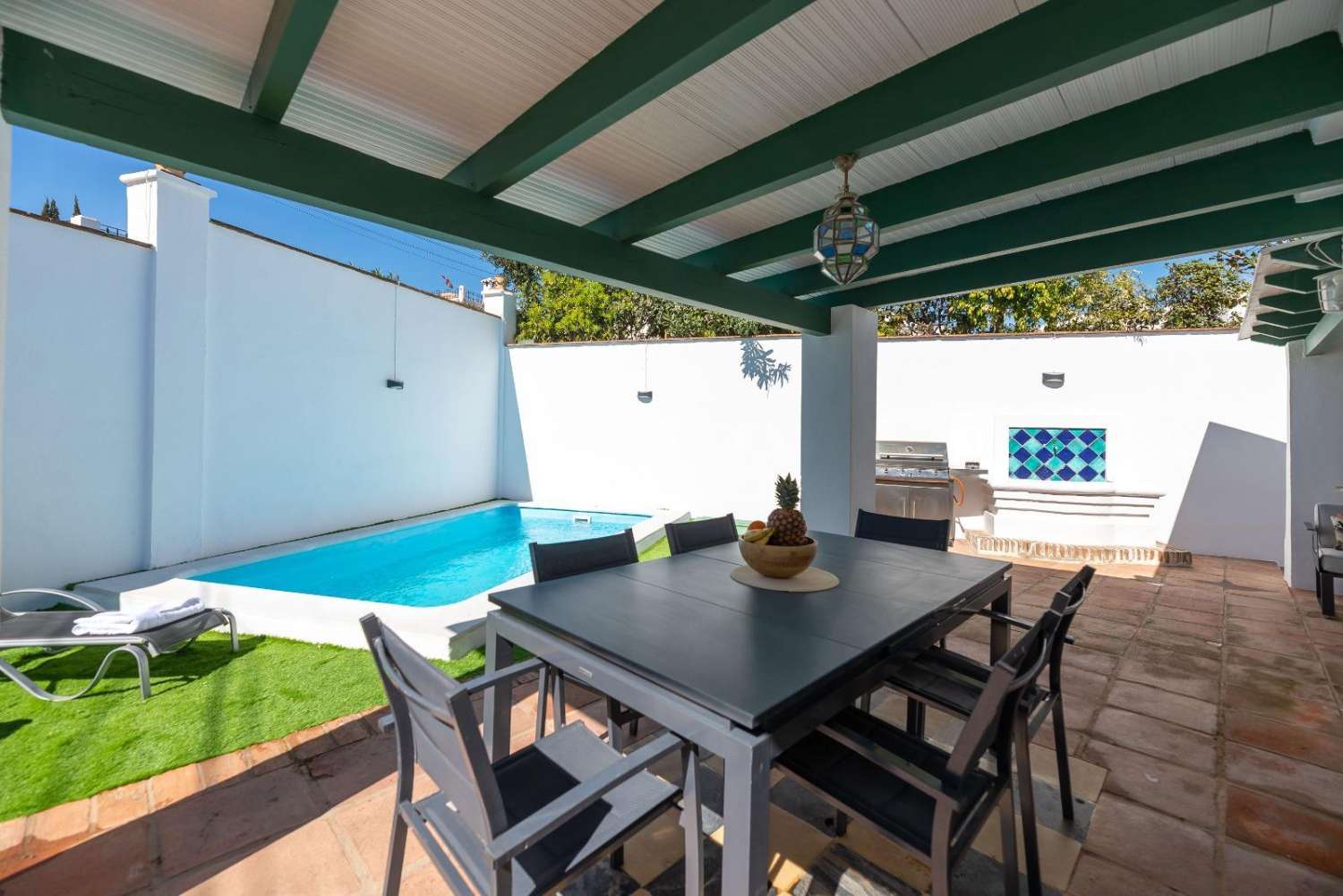 SE VENDE MAGNIFICA VILLA EN NUEVA ANDALUCIA (MARBELLA)