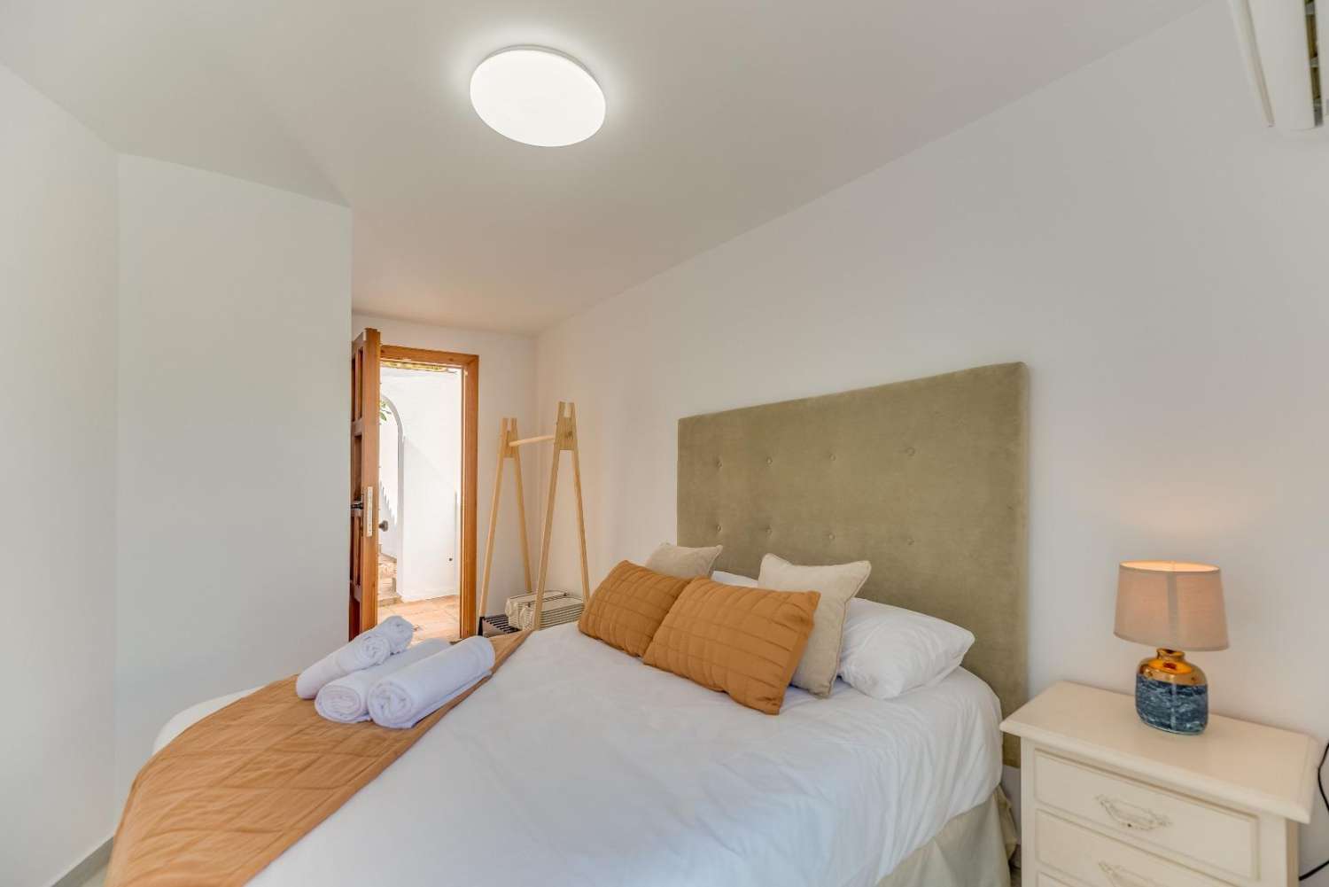 SE VENDE MAGNIFICA VILLA EN NUEVA ANDALUCIA (MARBELLA)