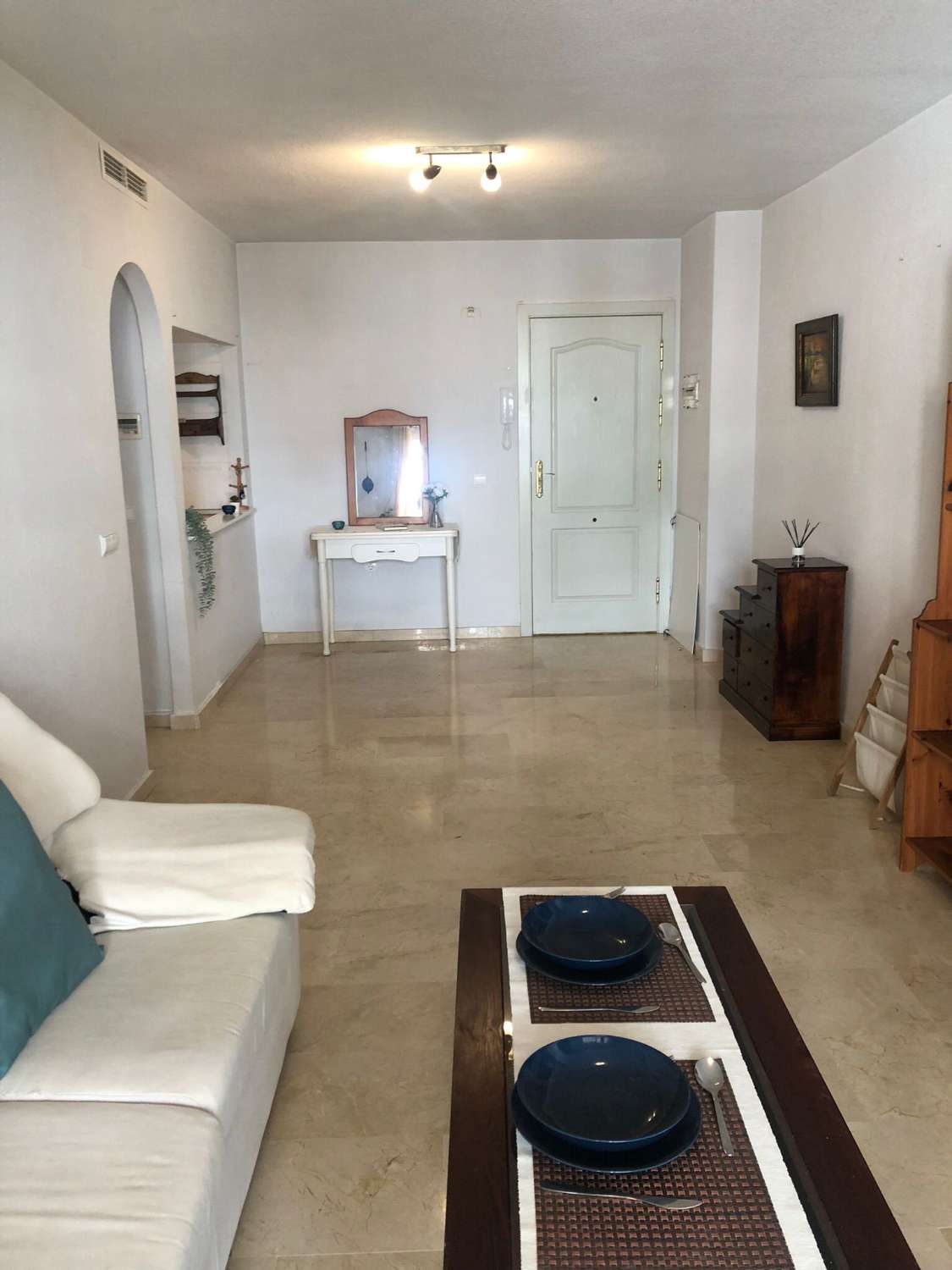 Se vende Excelente apartamento en zona de Torrequebrada, Benalmádena