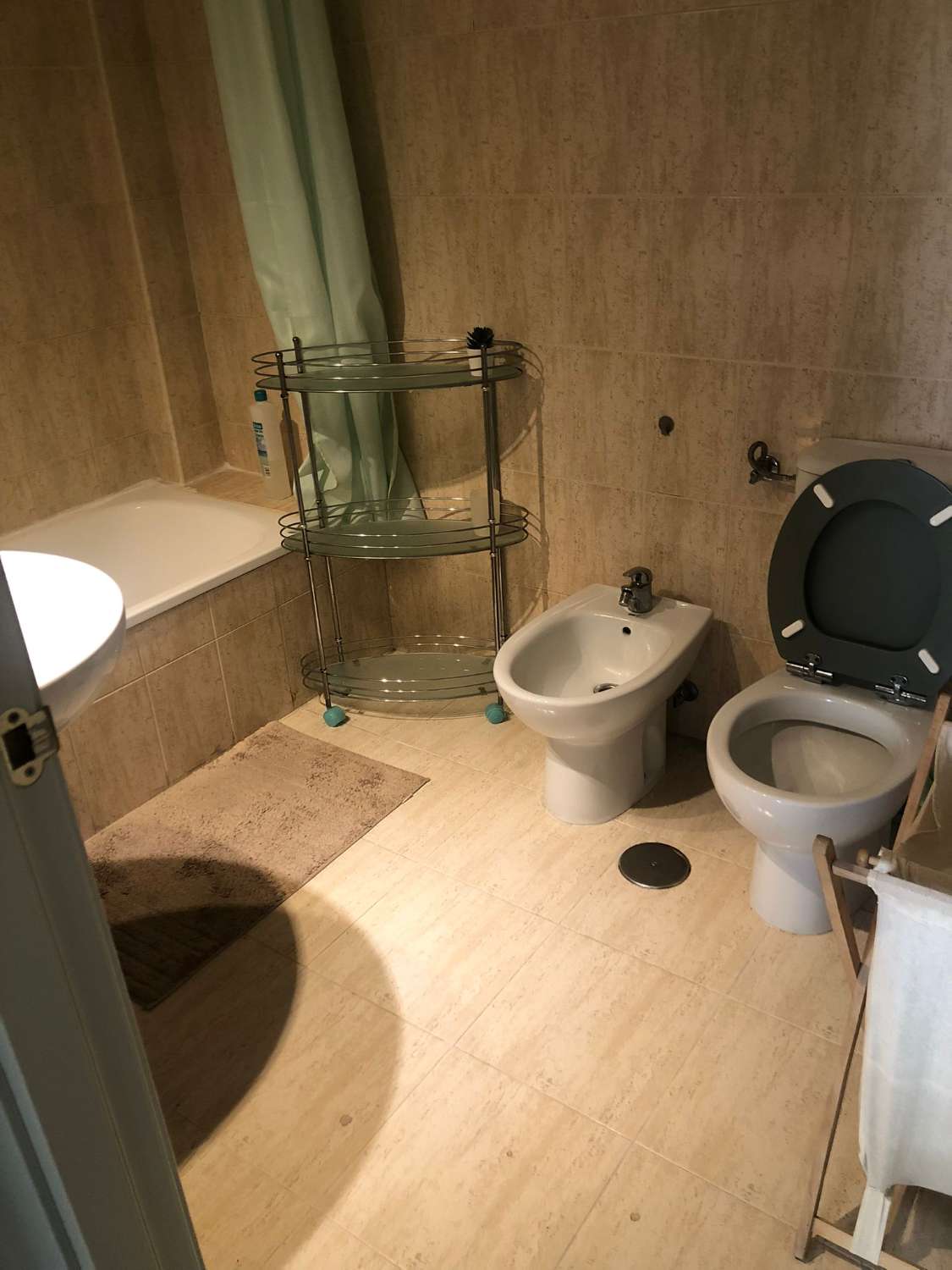 Se vende Excelente apartamento en zona de Torrequebrada, Benalmádena