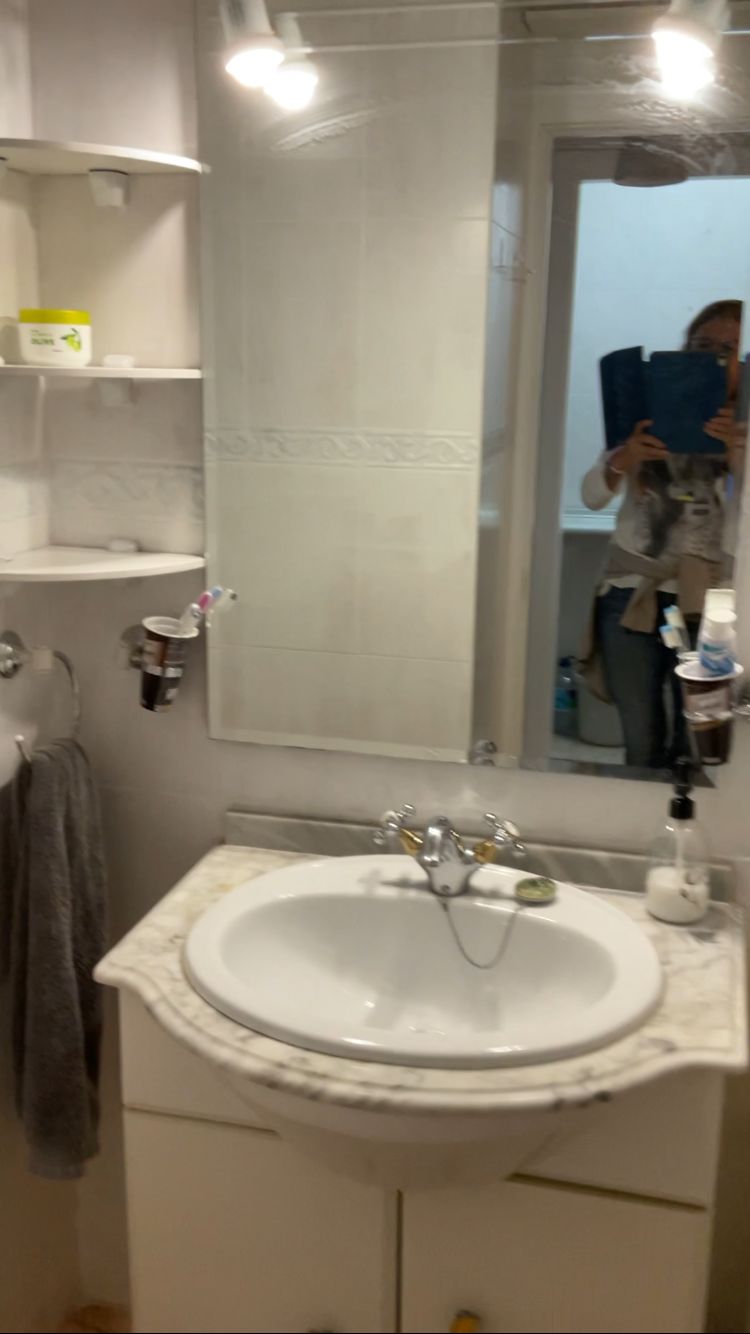 SE ALQUILA DESDE  Septiembre BONITO ESTUDIO EN ARROYO DE LA MIEL (BENALMADENA)