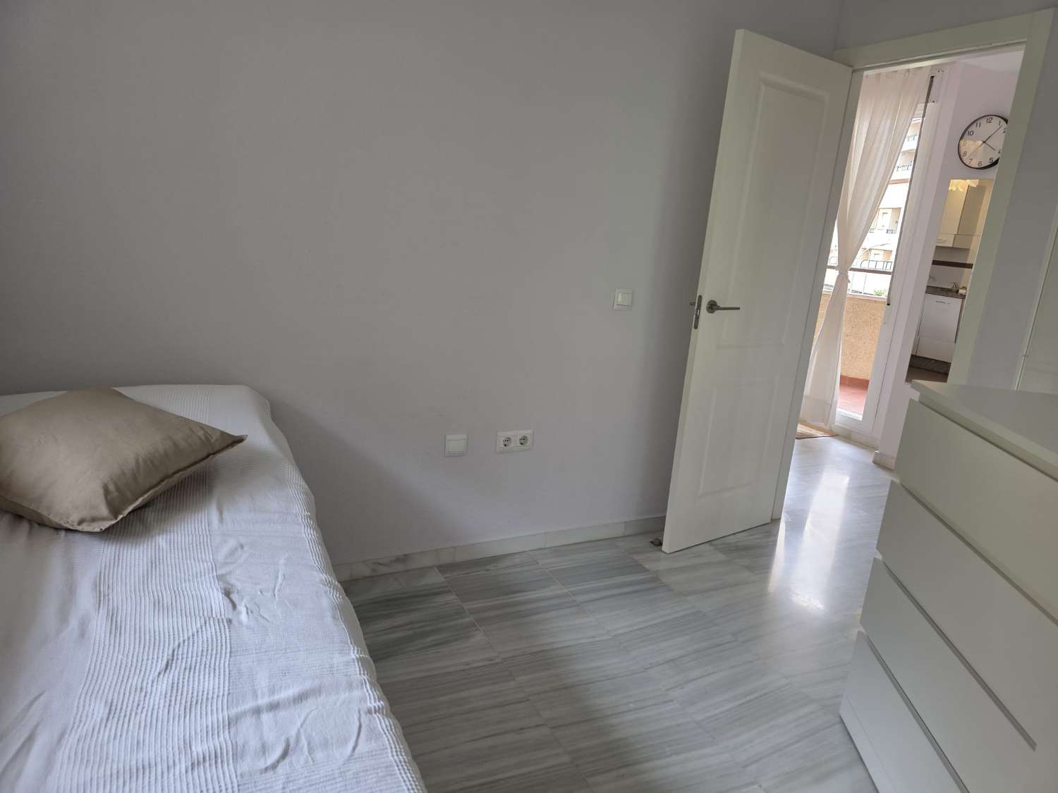 LARGA TEMPORADA- Se alquila desde ahora bonito apartamento en Benalmádena
