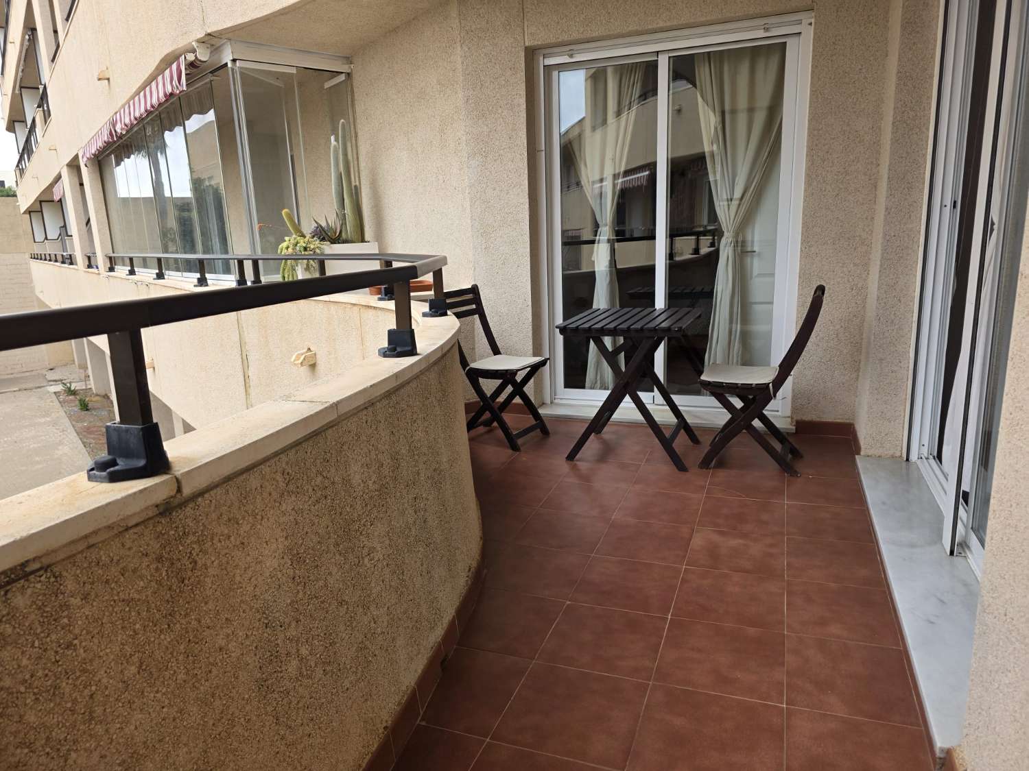 LARGA TEMPORADA- Se alquila desde ahora bonito apartamento en Benalmádena