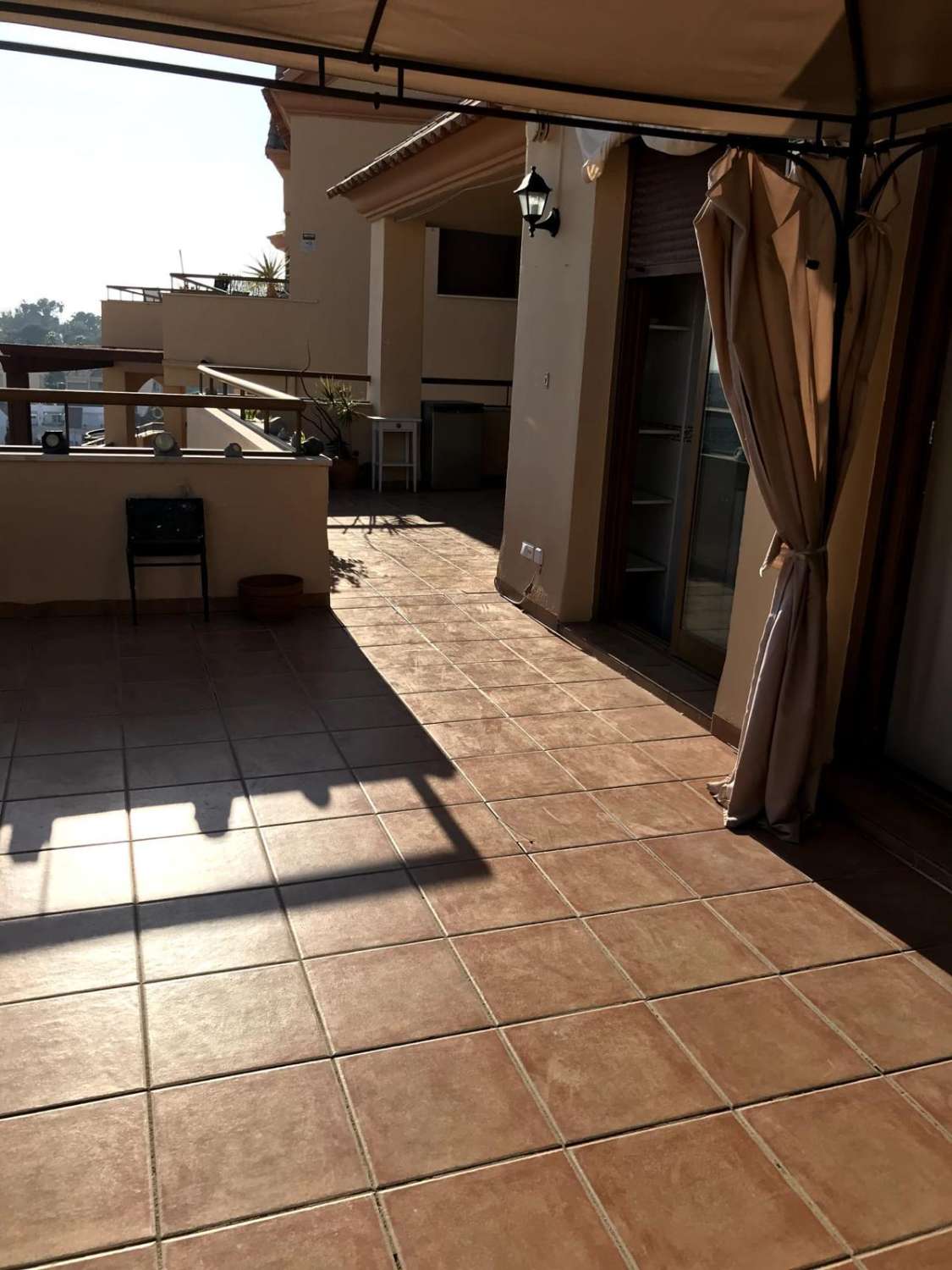 LARGA TEMPORADA.Atico duplex en Benalmadena (Torrequebrada)