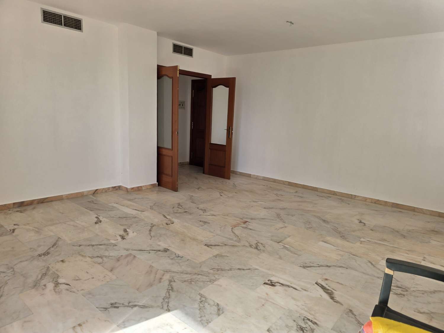 Se vende apartamento de 3 dormitorios a 3 minutos de la playa – Benalmádena