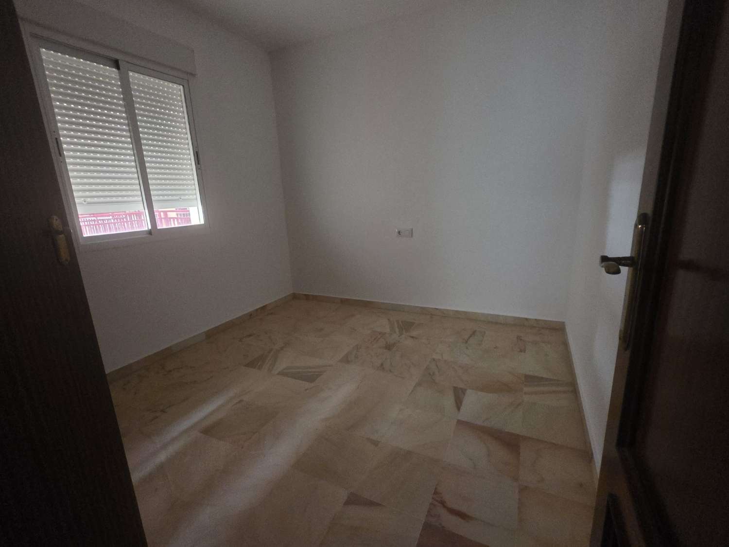 Se vende apartamento de 3 dormitorios a 3 minutos de la playa – Benalmádena