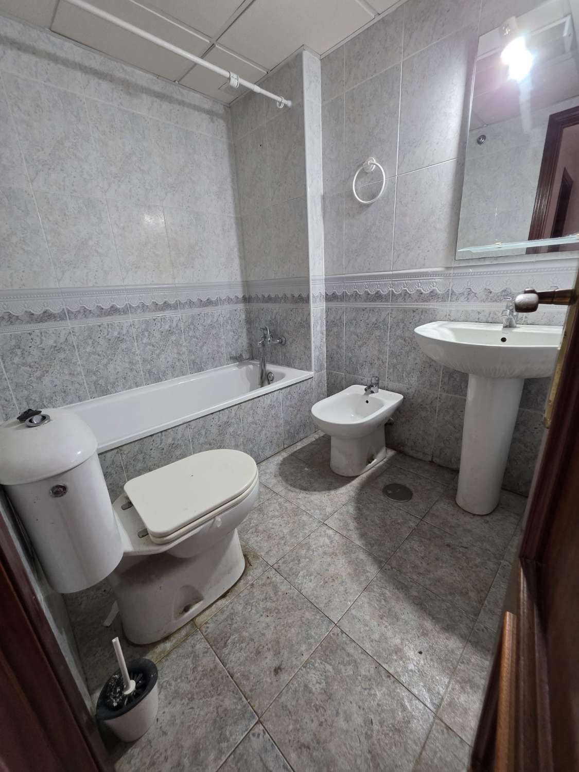 Se vende apartamento de 3 dormitorios a 3 minutos de la playa – Benalmádena