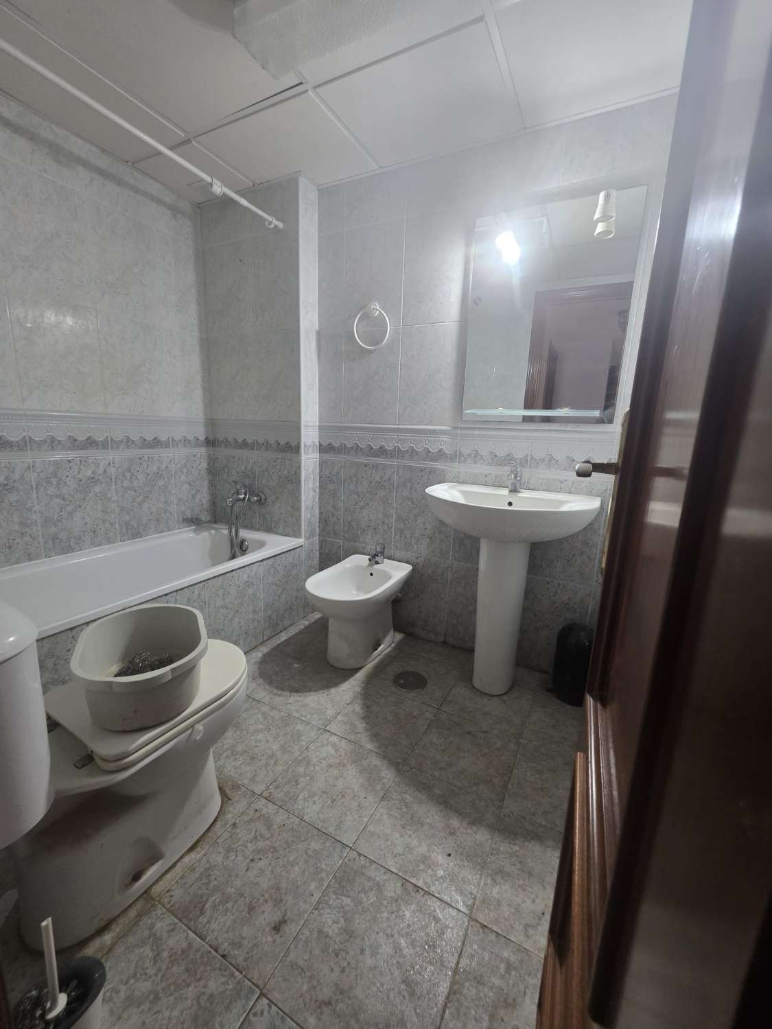 Se vende apartamento de 3 dormitorios a 3 minutos de la playa – Benalmádena