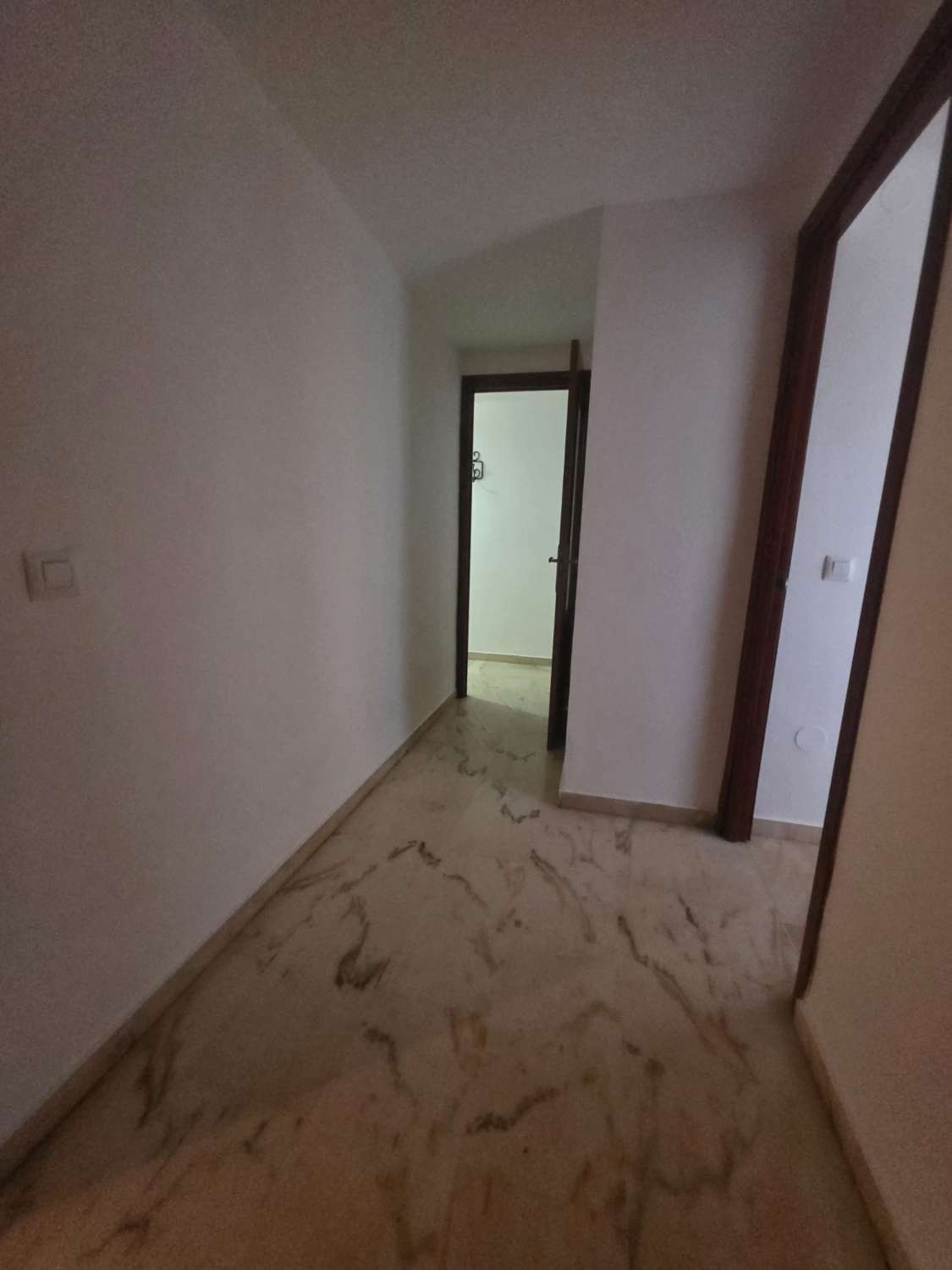Se vende apartamento de 3 dormitorios a 3 minutos de la playa – Benalmádena