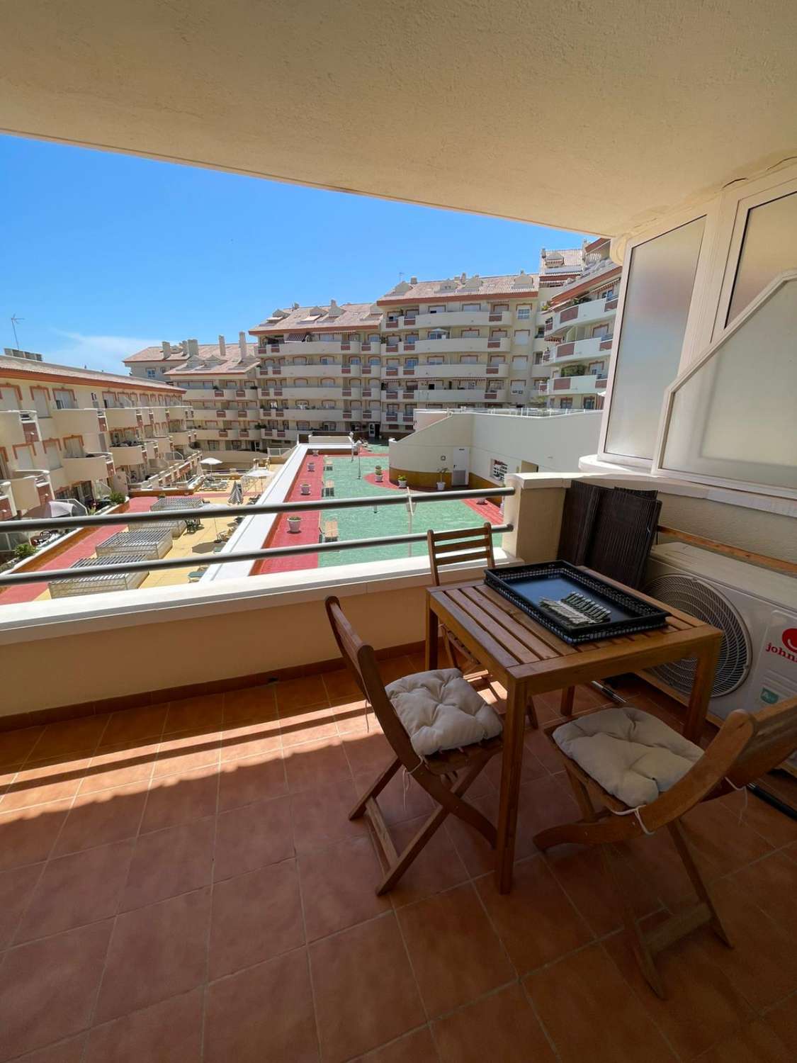 LANGSIKTIG - FIN LEILIGHET TIL LEIE I TORREQUEBRADA, BENALMADENA