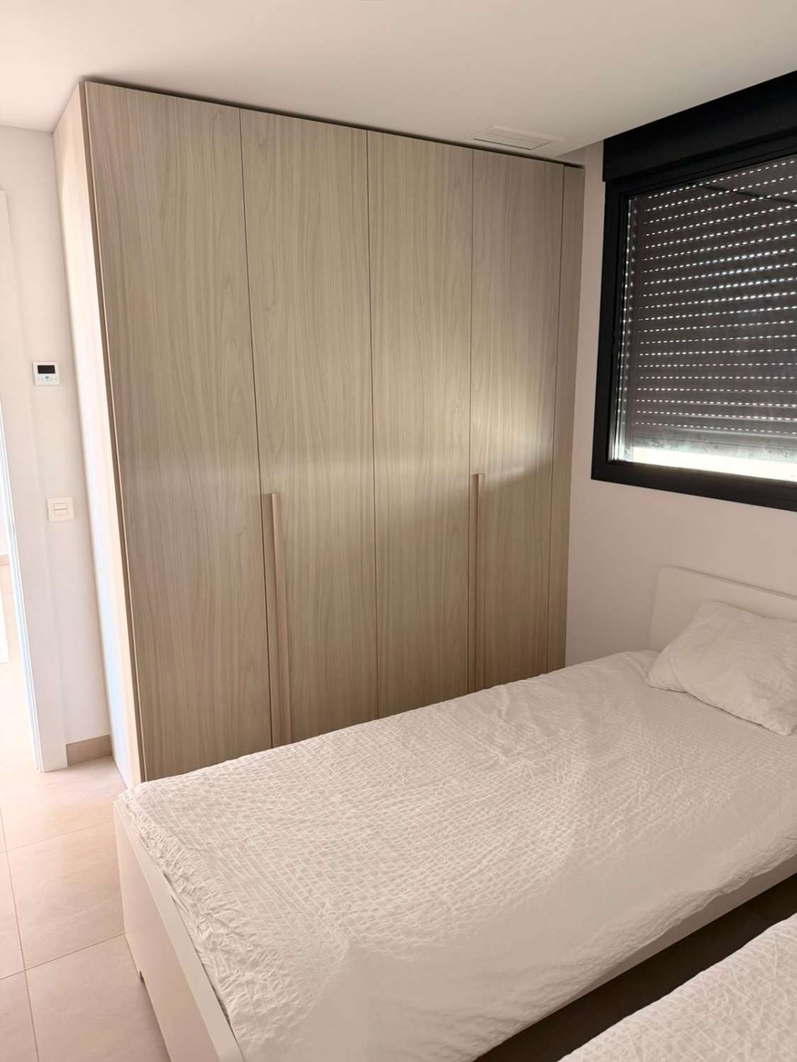 LARGA TEMPORADA SE ALQUILA  DESDE 01/09/2026 BONITO  APARTAMENTO CON VISTAS AL MAR  EN ZONA DE CARVAJAL