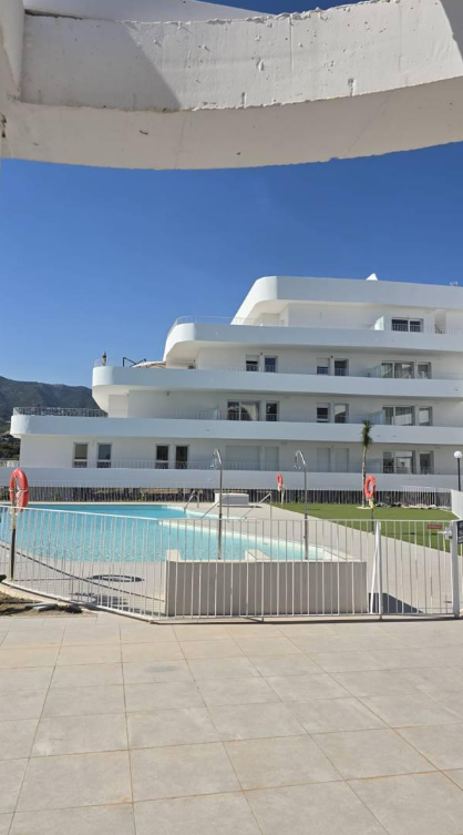 Larga temporada, se alquila magnifico atico con mejores vistas en Fuengirola
