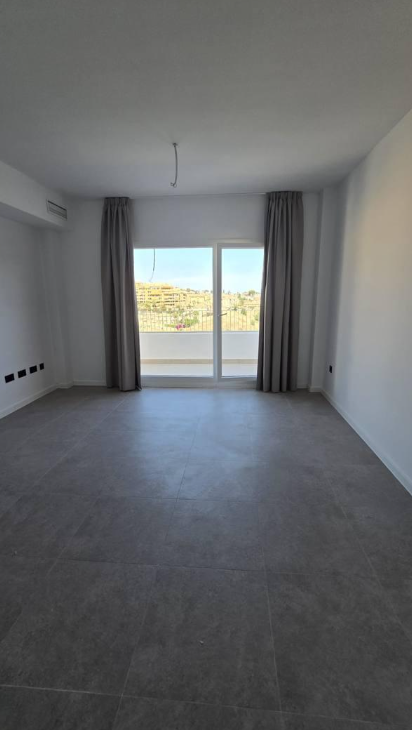 Larga temporada, se alquila magnifico atico con mejores vistas en Fuengirola