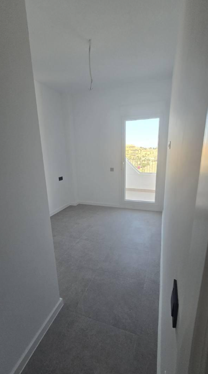Larga temporada, se alquila magnifico atico con mejores vistas en Fuengirola