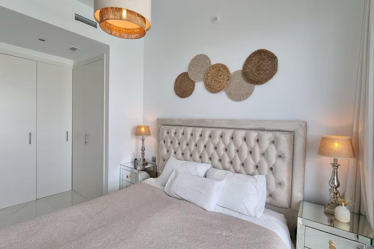 Langetermijnpenthouse met zeezicht te huur in Estepona