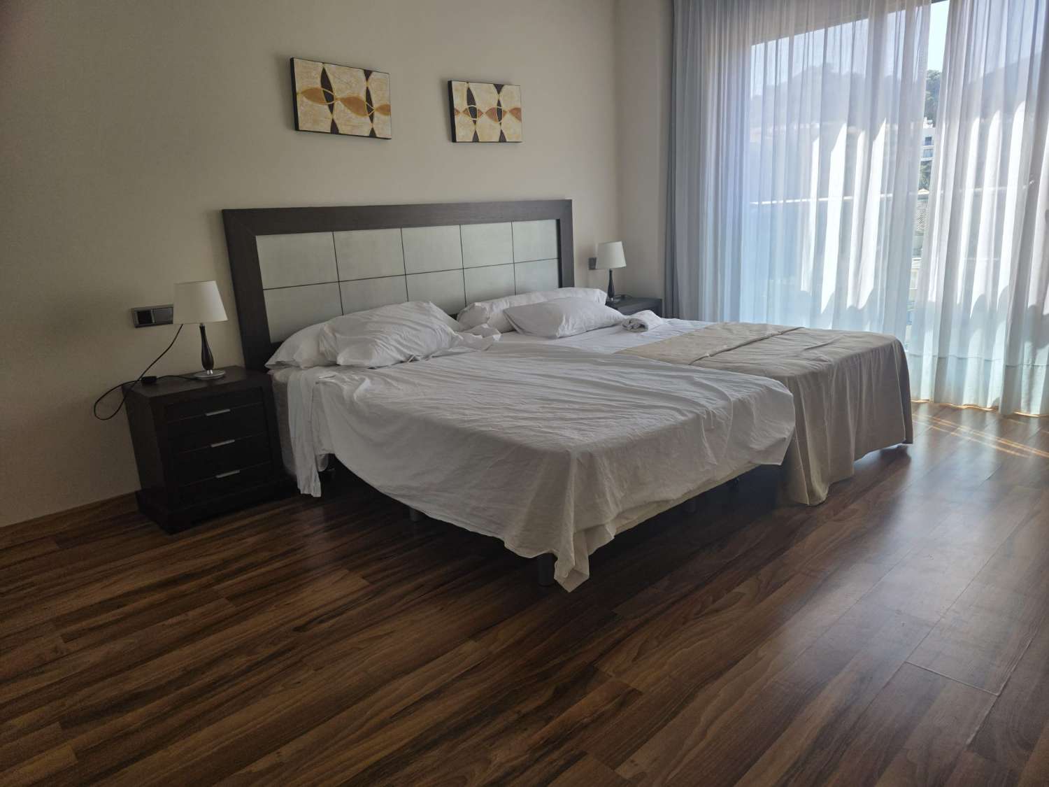 Se alquila desde 12/10/2026 hasta 31/05/2027  magnifico apartamento situado muy cerca de la playa en  Benalmádena acon suministros incluidos
