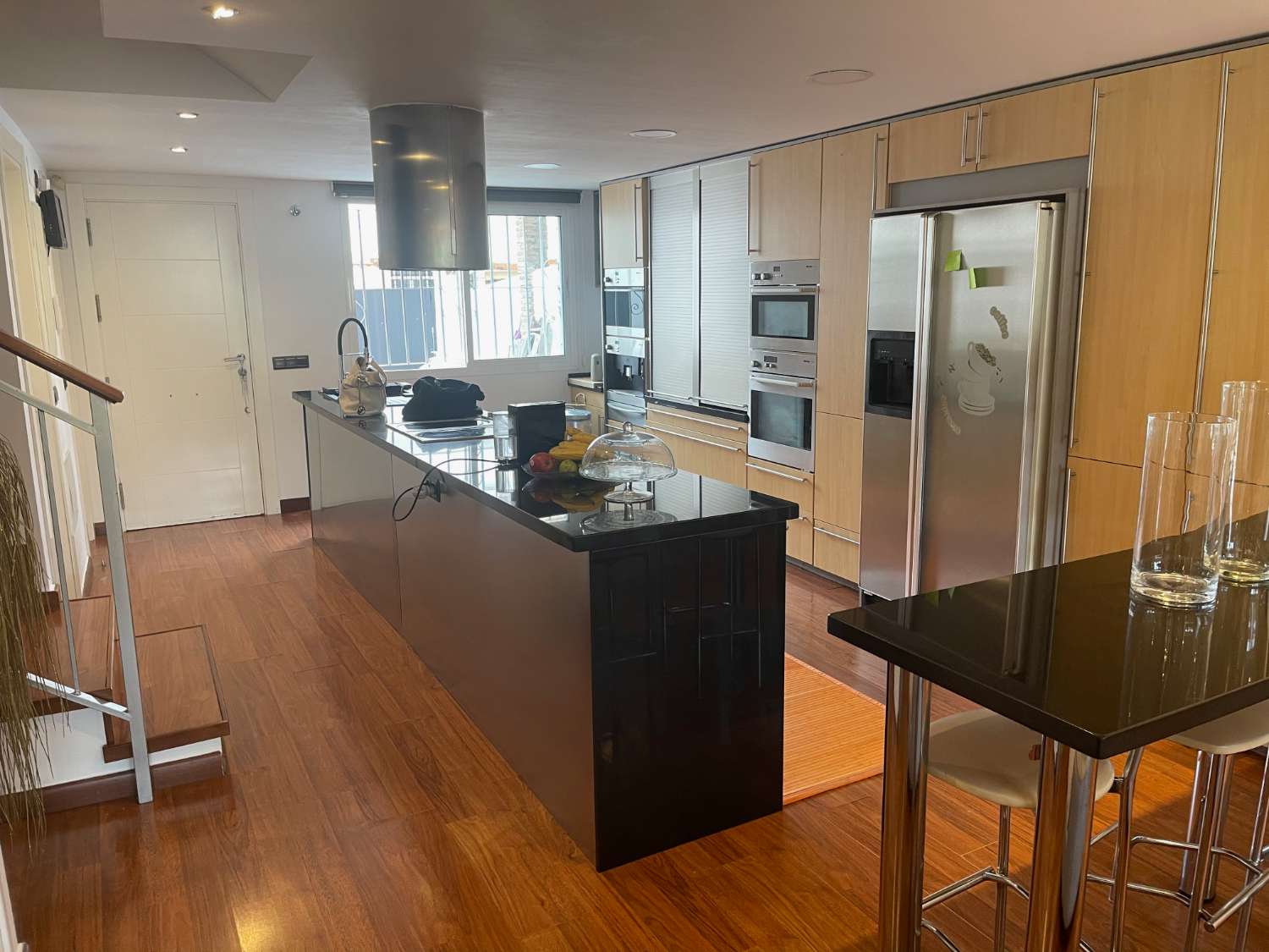 Se alquila  desde hasta 30/06/26 y desde 01/09/2026 hasta 30/06/2027 Impresionante chalet adosado en zona residencial en Benalmádena