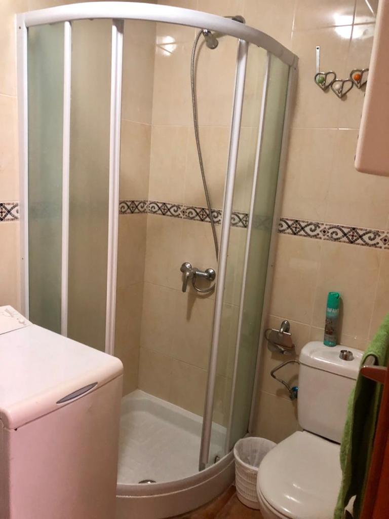 TIL LEIE FRA 1/10/2023 TIL 30/06/2024 FIN 1 ROMS LEILIGHET 40 METER FRA STRANDEN I BENALMÁDENA