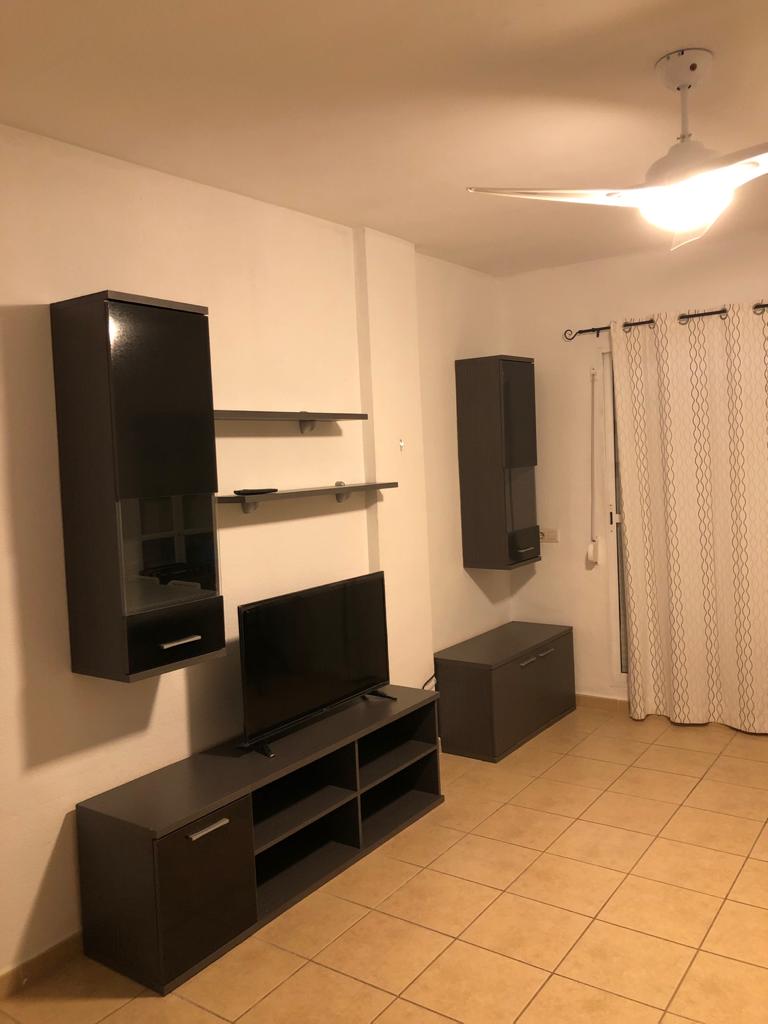 Se alquila desde ahora - 30/06/2026 bonito apartamento en Playamar (Torremolinos)