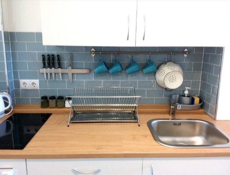 Vacances de mi-temps à louer du 01/09/2026 au 30/06/2027 Magnifique studio avec vue sur la mer à Arroyo de la Miel.-